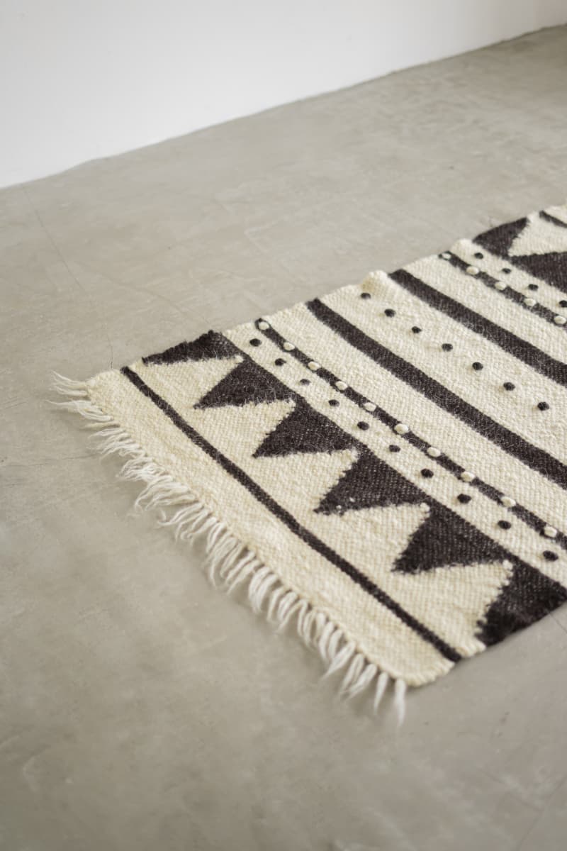 Running Rug-1
