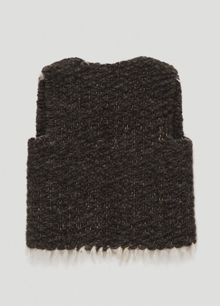 Vest-1