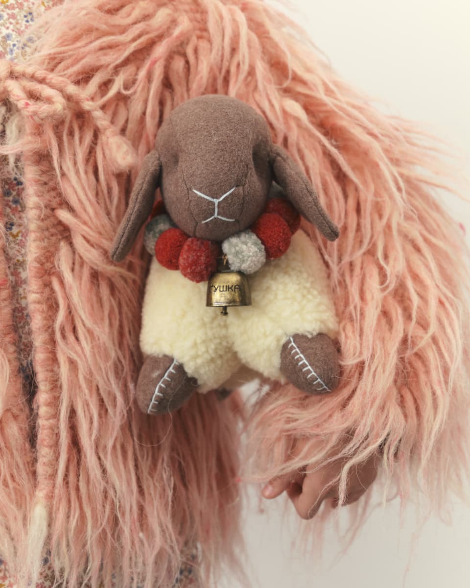 Ягнятко з вовни велике-0