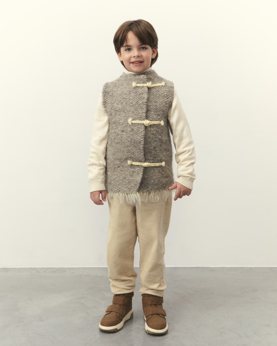 Безрукавка дитяча сіра -2