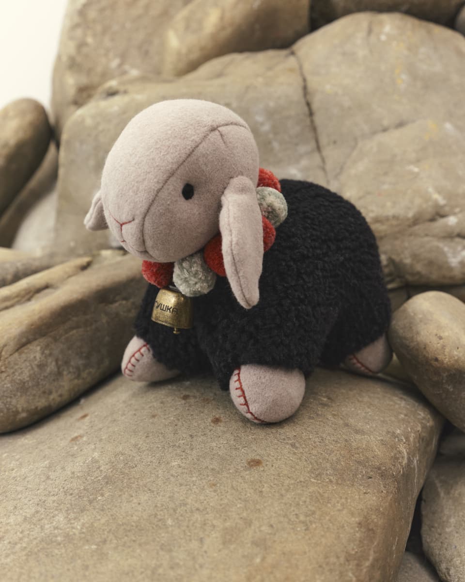 Ягнятко з вовни велике-3